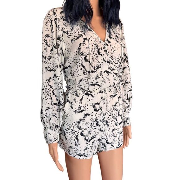 Fifteen Twenty Animal Print Romper - Picture 4 of 7